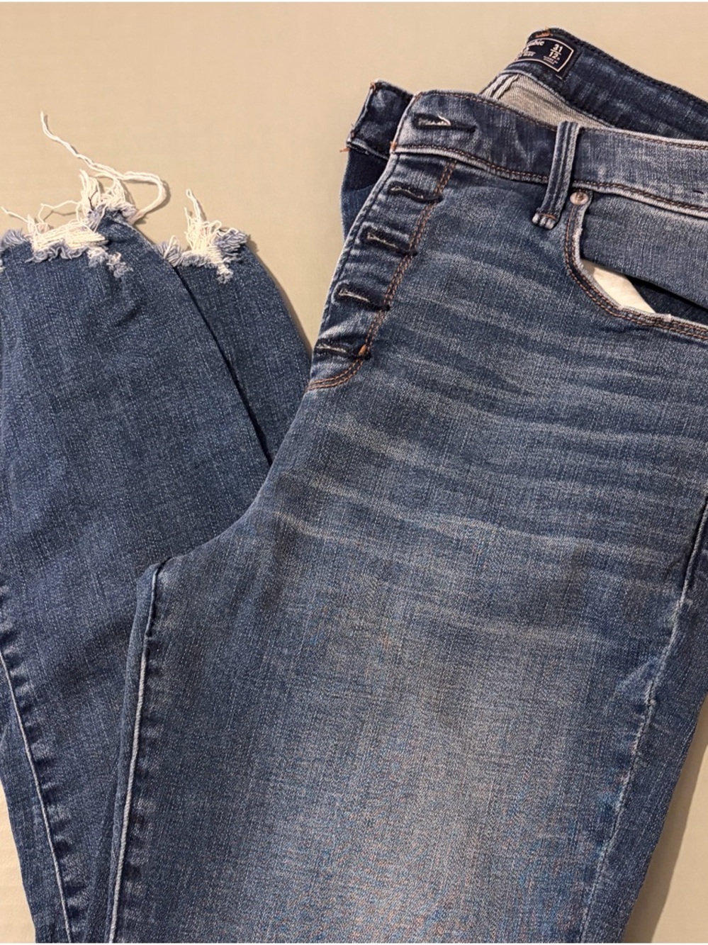 Abercrombie Classic Blue Women's Distressed Hem High Rise Ankle Jeans